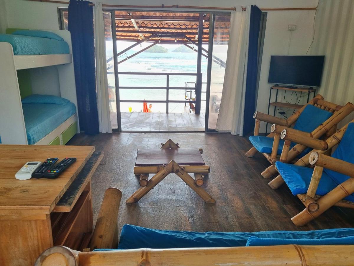 Casa Bajo Congo